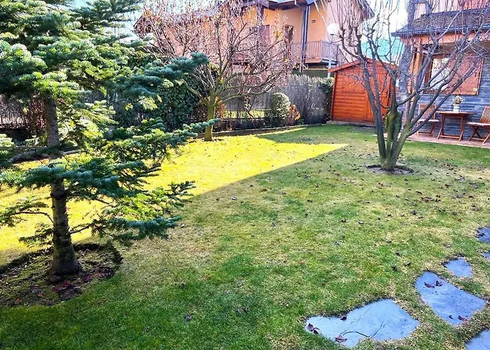 Bonita Con Gran Jardin *